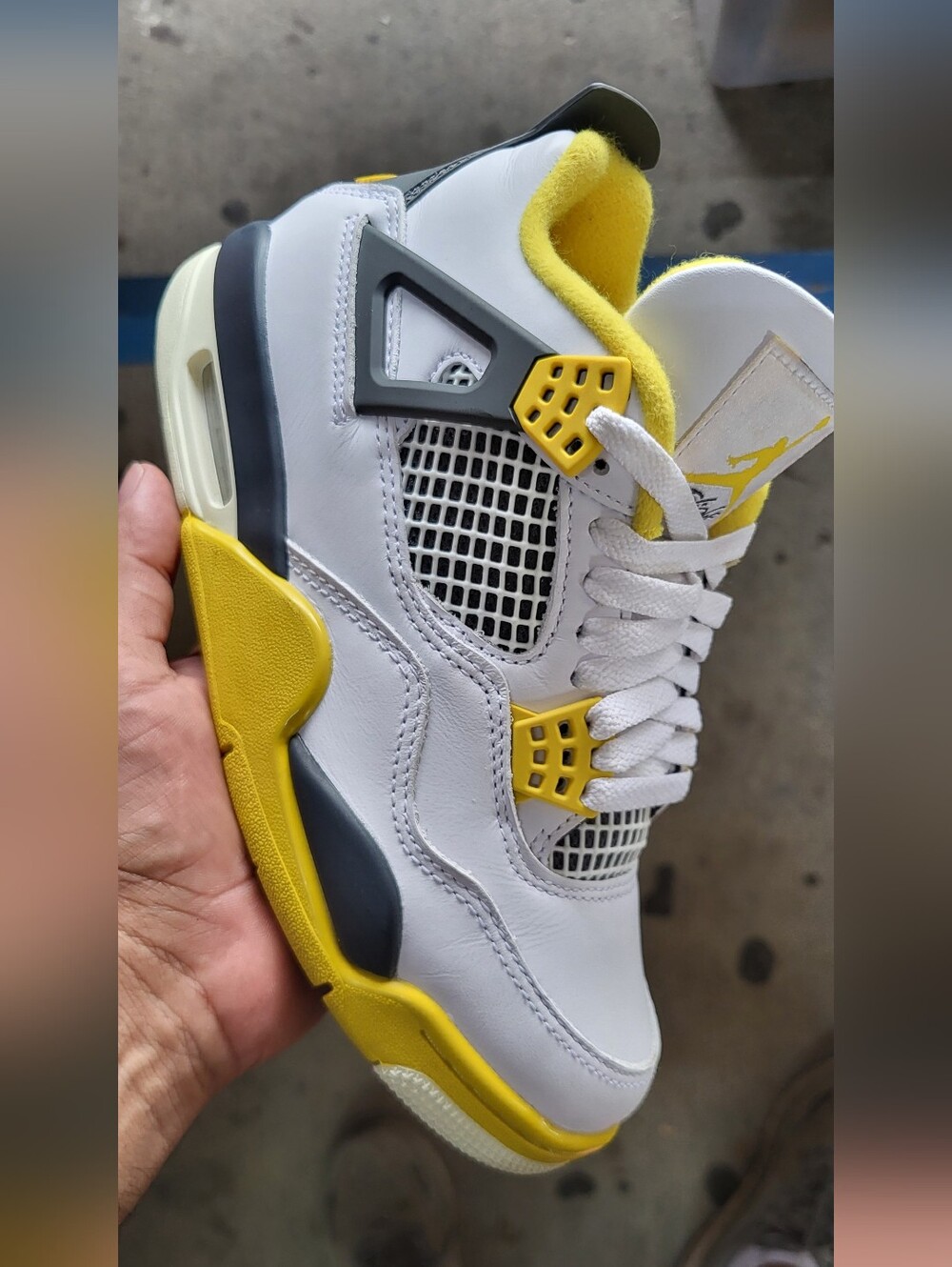 Nike Air Jordan 4 - White & Yellow Men's Sneakers